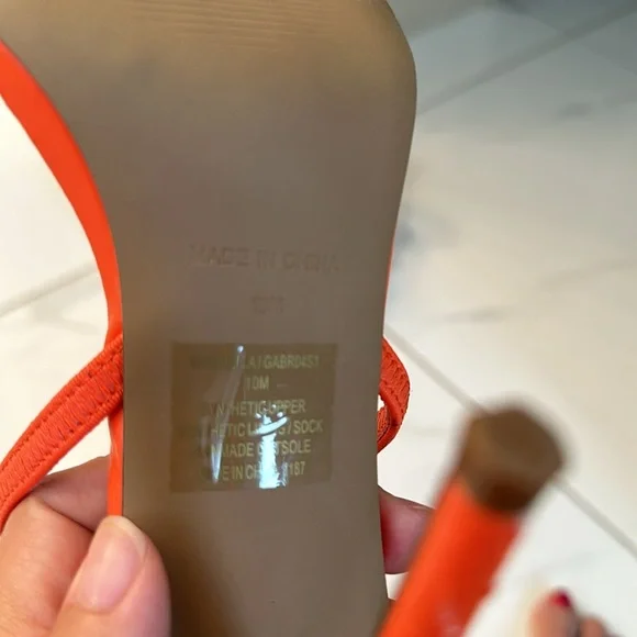 Steve Madden Heels - Size 10 - Bright Orange & Snakeskin - Picture 4 of 8